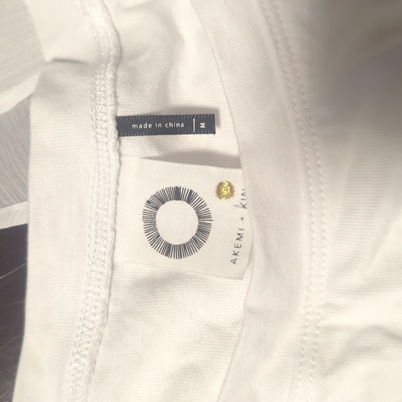 ✨50% OFF✨ Anthropologie embroidered flowy tunic top - Picture 7 of 11